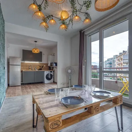 Le Jungle - Rocade - Grand Place * Grenoble